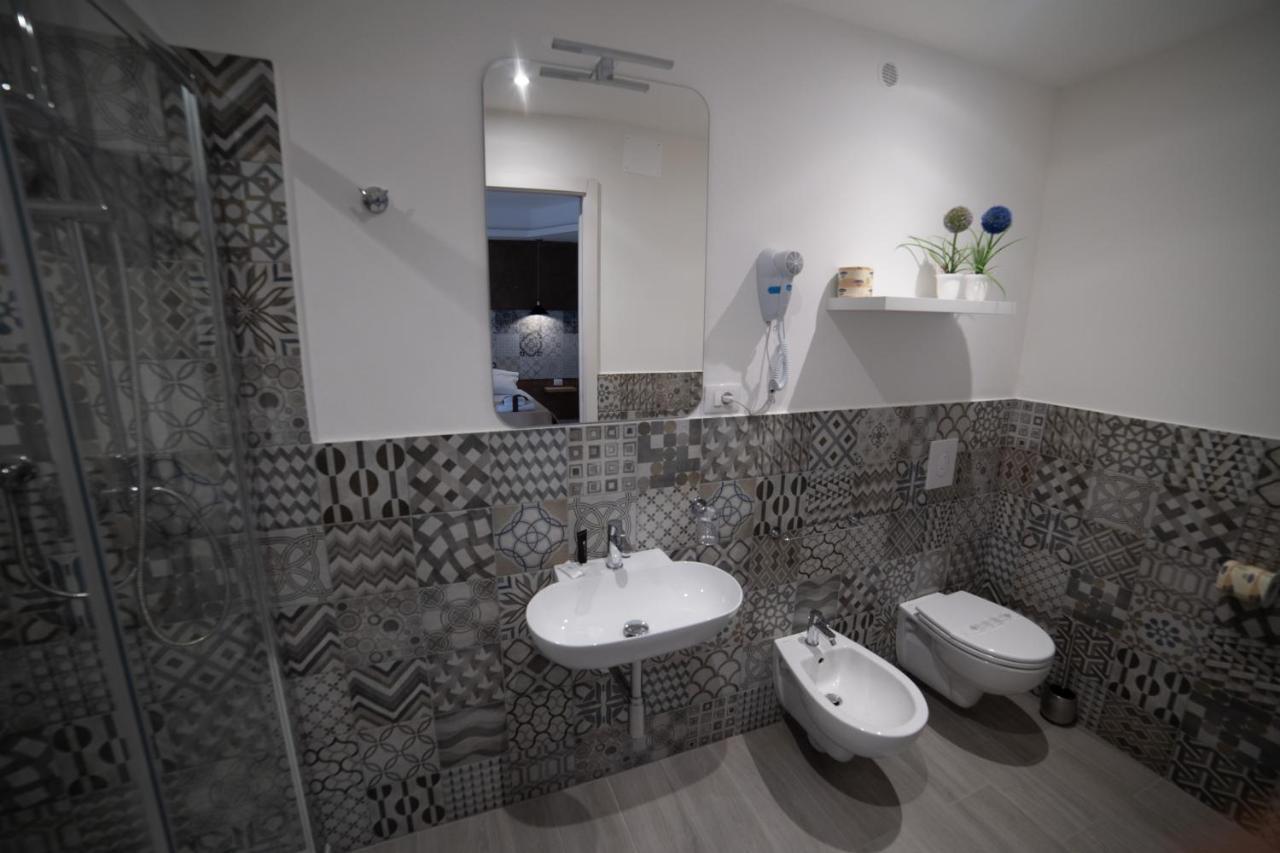 Villa Saturno โตรเปอา ภายนอก รูปภาพ