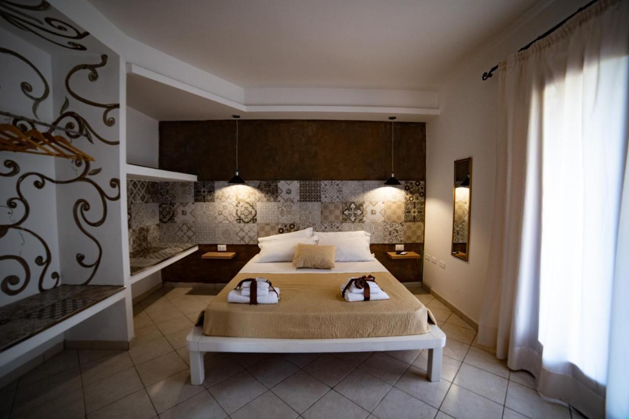Villa Saturno โตรเปอา ภายนอก รูปภาพ