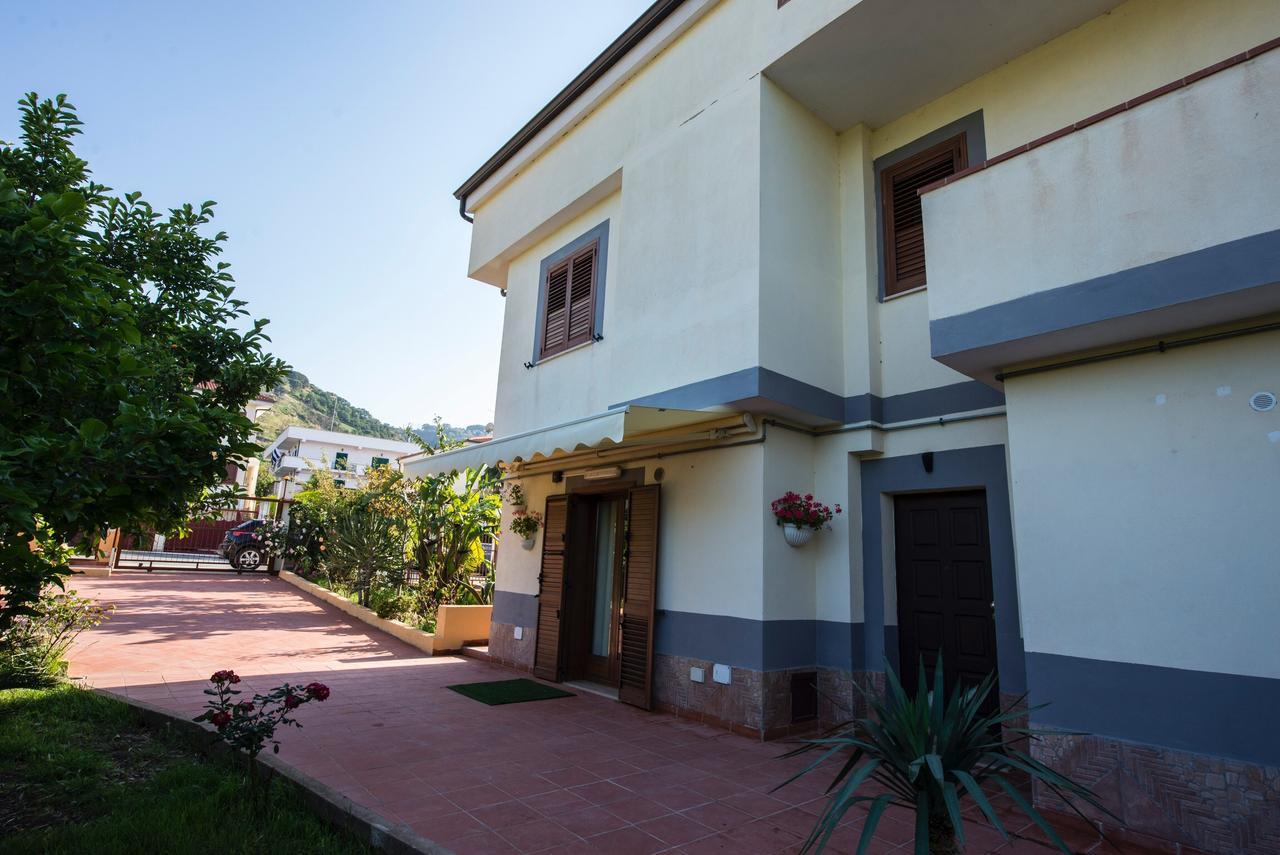 Villa Saturno โตรเปอา ภายนอก รูปภาพ